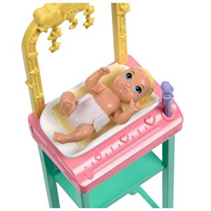 Barbie Kariyer Bebeği Bebek Doktoru Jcr73