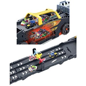 Hot Wheels Racerverse Ultimate Batman Pist Seti Hxn21