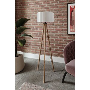 Krem Başlıklı Eskitme Ayaklı Tripod Lambader