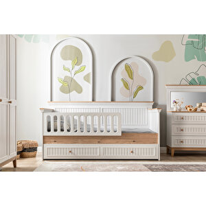 Betty Daybed Montessori