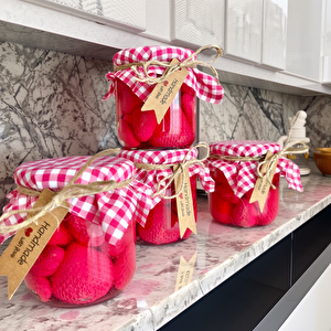 Çilek Reçeli Jel Mum Cam Kavanoz ,%100 Soyawax El Yapımı, Çilek Kokulu, 10x9 Kırmızı