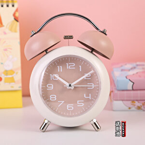 Metal Masa Saati Alarmlı Ve Işıklı, Pembe, 15x10 Pembe