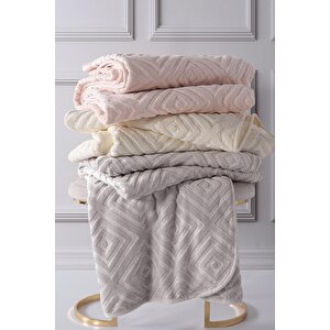 Belura | Çift Kişilik Emboss Battaniye & Yatak Örtüsü | Ekstra Yumuşak | 200x220