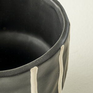 Ruvia Saksı Siyah (10x10x9 Cm) Siyah