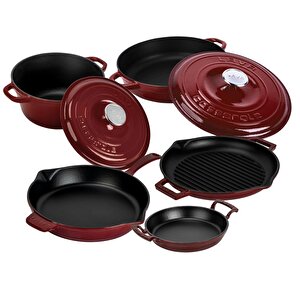 Döküm Bordo 7 Parça Set – Şıklık, Lezzet Ve Gücü Bir Araya Getiren Tasarım