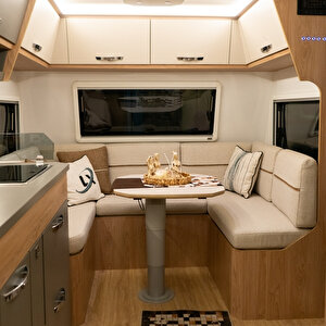 Lx 555 4 KİŞİLİK ÇEKME KARAVAN