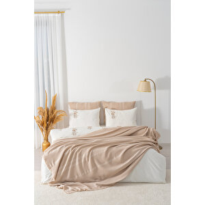 Amara Cappuccino Nakışlı Çift Kişilik %100 Pamuklu Nevresimli Pike Seti - 7 Parça Çeyiz Seti