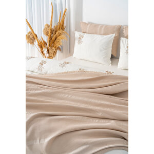 Amara Cappuccino Nakışlı Çift Kişilik %100 Pamuklu Nevresimli Pike Seti - 7 Parça Çeyiz Seti