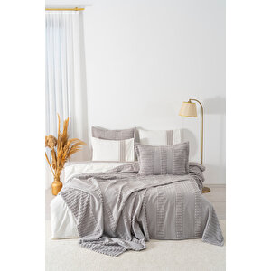 Maisa Gri Nakışlı Çift Kişilik Nevresimli Pike Seti - 7 Parça Çeyiz Seti