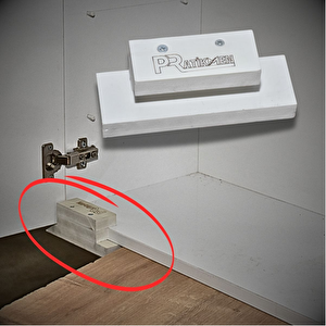 Pratikmen Kapak Montaj Aparatı Hafif Dayanıklı Malzeme