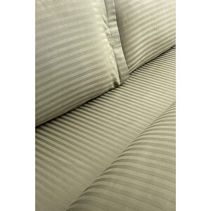 Bristol Saten Nevresim Takımı Çift Kişilik Yeşil