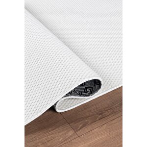 Novas Vl Makinada Yıkanabilir Dayanıklı Kaymaz Taban Antialerjik Halı Beyaz