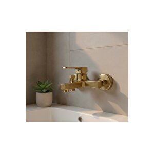 Mat Gold Banyo Bataryası Fırçalanmış Altın Kare Tasarım Duş Bataryası Banyo Armatür