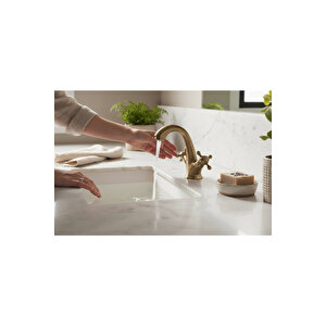 Antik Gold Vintage Lavabo Armatür Koç Tasarım Özel Seri Lavabo Bataryası Pirinç Malzeme