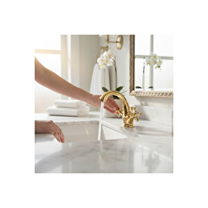 Gold Vintage Lavabo Armatür Klasik Tasarım Pirinç Materyal Özel Seri Lavabo Bataryası