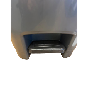 30 Lt Slim Pedallı Çöp Kovası – Ergonomik Tasarım, Dayanıklı Pedal | Türkiye Üretimi