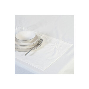 Julien Pamuk Keten Çiçek Nakışlı Amerikan Servis Beyaz