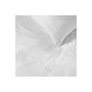 Carmen 300 Tc Pamuk Saten Nakışlı Çift Kişilik Nevresim Seti Beyaz