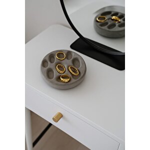 Beton Yüzük Standı