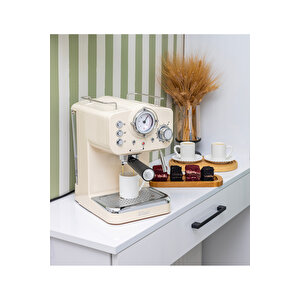 Zln2992 Espresso Kahve Makinesi Espresso-cappiccino-latte | 15 Bar Süt Köpürtücü | 1100w Retro Bej