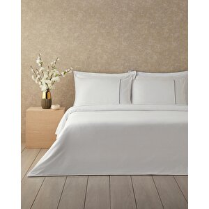 Kyle Pamuklu Biyeli Çift Kişilik Çarşaflı Nevresim Takımı Beyaz