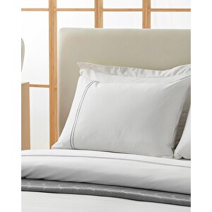 Freya Pamuk Saten Nakışlı Çift Kişilik Çarşaflı Nevresim Takımı Beyaz