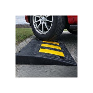 Kauçuk Rampa, Otopark Rampası, Kaldırım Rampası 50 X 30 X 4,5 Cm