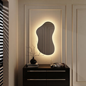 Asimetrik Led Ayna – Dokunmatik Ve Dimmable - 3000k Günışığı 50x90 cm