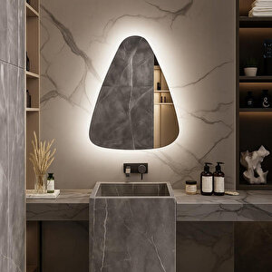 Modern Asimetrik Led Ayna – Dokunmatik, Dim Edilebilir, 6500k Beyaz Işıklı Banyo Aynası 70x90 cm