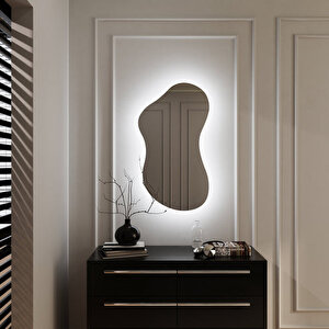 Asimetrik Led Ayna – Dokunmatik Ve Dimmable - 6500k Beyaz Işık 60x108 cm