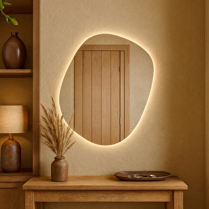 Modern Asimetrik Led Banyo Aynası – Dokunmatik, Dim Edilebilir Günışığı 3000k 40x49 cm