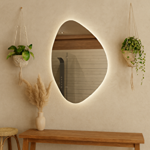 Asimetrik Led Ayna – Dokunmatik, Dim Edilebilir, 3000k Günışığı 40x59 cm