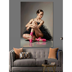 Oturan Siyah Tütü Ve Pembe Ayakkabılı Balerin Kadın Dekoratif Kanvas - Mdf Ahşap Tablo 100x140 cm