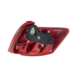 Leoparts Toyota Auris Stop Lambası Sol 2007-2009 81561-02380