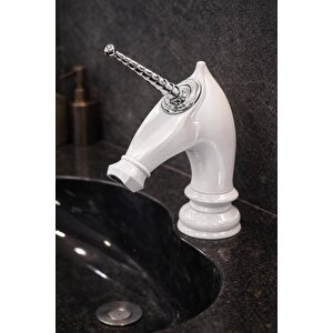 Unicorn Beyaz Lavabo Bataryası Modern Şık Tasarım