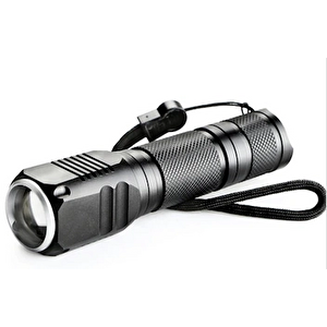 Evimdeyokyok F-82 T6 Led Zoomlu 2000 Lm Yüksek Işık Şarjlı El Feneri T20