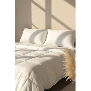 Çift Kişilik Mikro Yorgan 195x215 Cm – 300 Gr Silikon Dolgulu