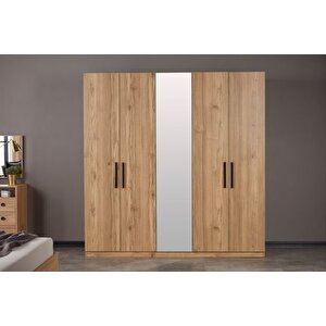 Eti̇ Gardirop, 5 Kapakli