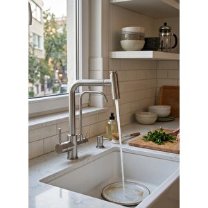 T Arıtmalı Uzayan Spiralli Mutfak Evi̇ye Lavabo Bataryası Inox