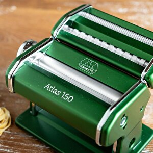 Atlas 150 Yeşil Makarna Makinesi + Pastawheel