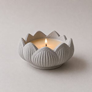 El Yapımı Lotus Çiçeği Tasarımlı Dekoratif Soya Wax Mumluk