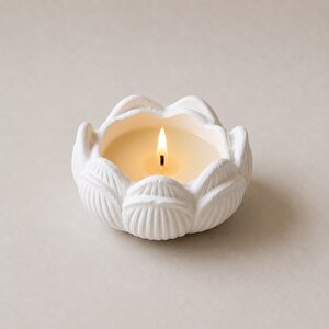 El Yapımı Lotus Çiçeği Tasarımlı Dekoratif Soya Wax Mumluk