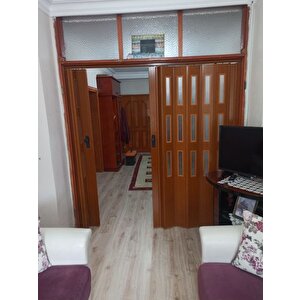 Akordiyon Kapı  134x199 Meşe Camlı Çift Açılım Kalın Kapı Katlanır Akordeon Pvc Anahtar Kilitli 134x199 cm
