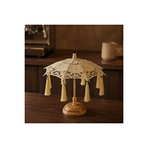 Dantelli Bali Şemsiyesi Bambu Altlıklı Püsküllü Dekoratif Obje 31,5 × 28 Cm – Krem Renk Bohem Masa, Konsol, Kahve Köşesi Ve Ev Dekorasyon Aksesuarı
