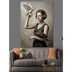 Kulaklıklı Ve Güvercinli Kadın Portresi Dekoratif Kanvas - Mdf Ahşap Tablo 50x70 cm