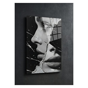 Kırık Camda İkili Yüz – Siyah Beyaz Modern Sanatsal Cam Tablo | Doğa Ve Manzara Temalı Dekoratif Duvar Tablosu, Salon, Yatak Odası Ve Ofis Dekoru, 50x70 cm