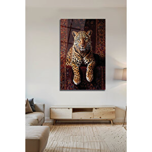 Güçlü Kaplan Dekoratif Lüks Halı Üzerinde Oturan Gerçekçi Leopar Cam Tablo | Hayvan Figürlü Dekoratif Duvar Tablosu, Salon, Ofis Ve Çalışma Alanı Dekoru, 30x45 cm