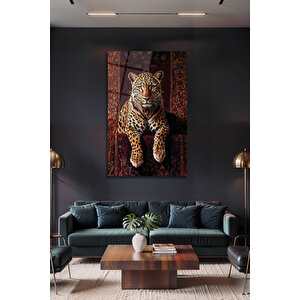 Güçlü Kaplan Dekoratif Lüks Halı Üzerinde Oturan Gerçekçi Leopar Cam Tablo | Hayvan Figürlü Dekoratif Duvar Tablosu, Salon, Ofis Ve Çalışma Alanı Dekoru, 30x45 cm