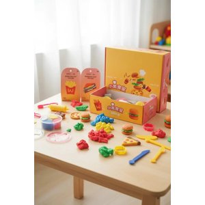 Miniso Lisanslı Açık Kil Serisi Küçük Aşçı – Eğitici Ve Renkli Yemek Temalı Oyun Seti 15,5 Cm