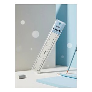 Lisanslı Basic Serisi Şeffaf Cetvel 15 Cm – Pratik Okul Ofis Kırtasiye Ürünü